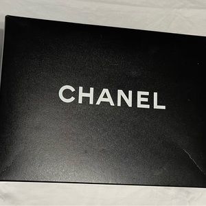 CHANEL handbag, Black/Gold